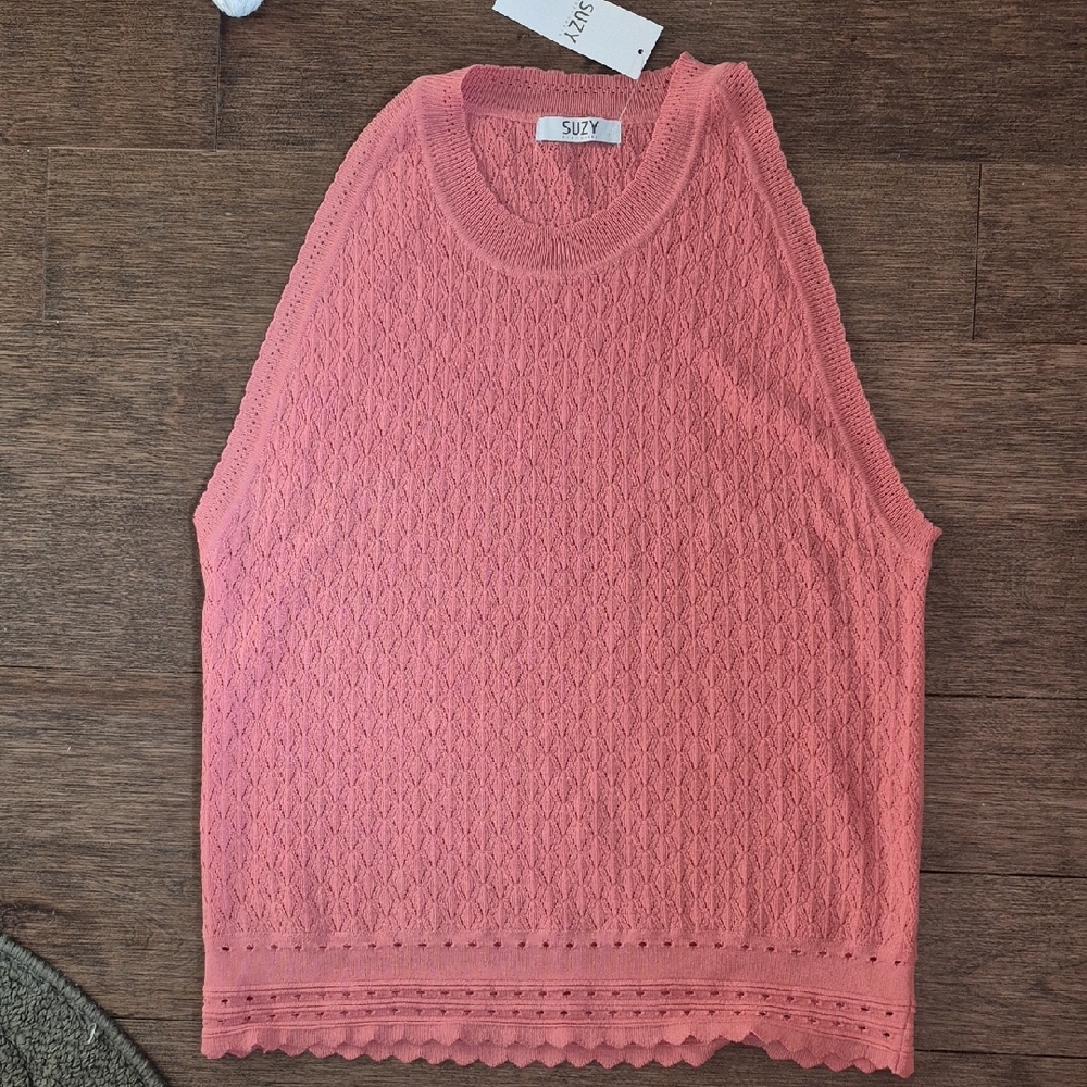 Suzy Shier Coral Knit Tank Top